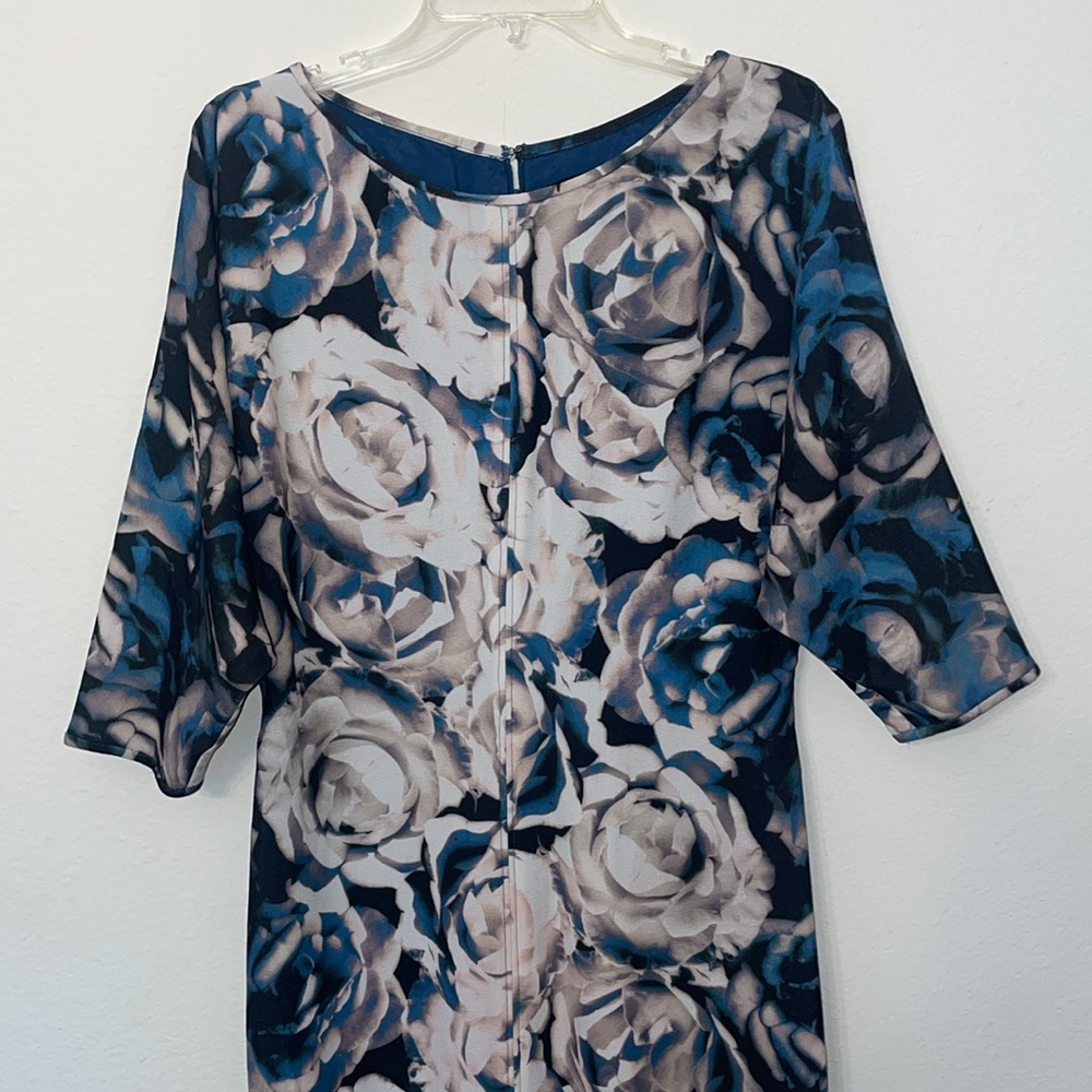 Black Halo Floral Sheath Dress - Picture 5 of 9
